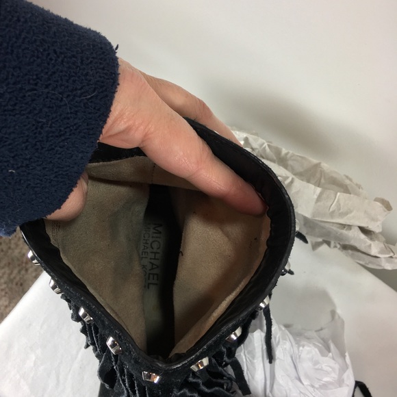[Michael Kors] | Fringe Suede Boots - Picture 7 of 8